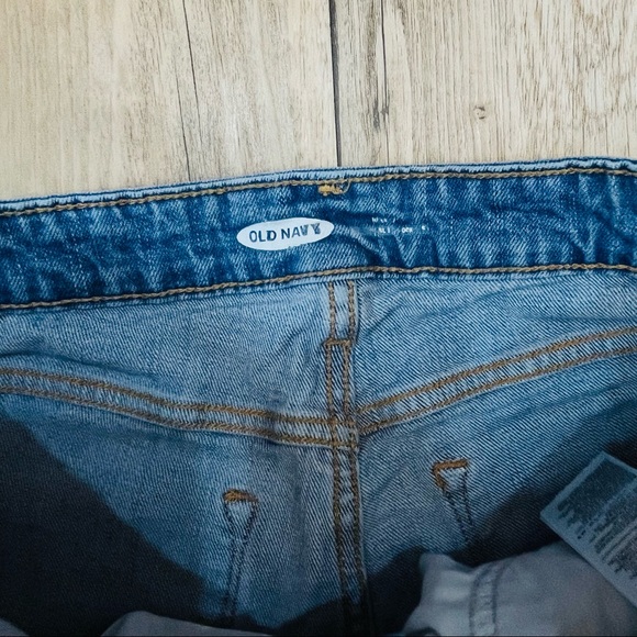 Old Navy blue denim cuff jean shorts sz 6 - Picture 3 of 6